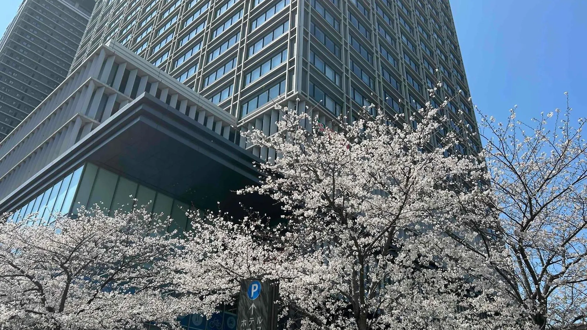 Hotel Monterey Grasmere Osaka Japan